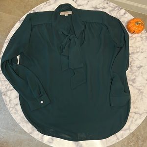 Loft Petite Medium top with bow